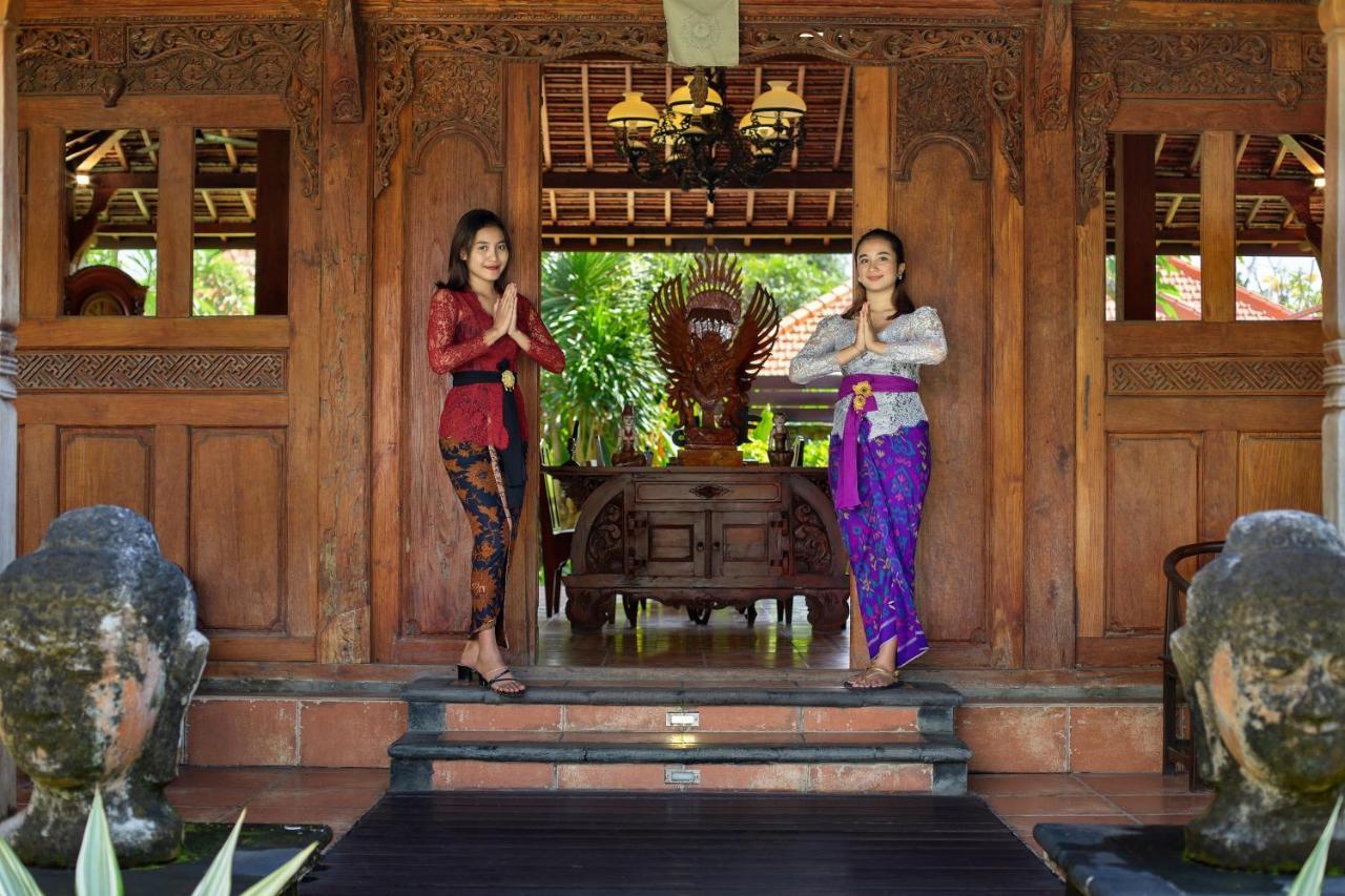 Mahe Garden And By Kamara