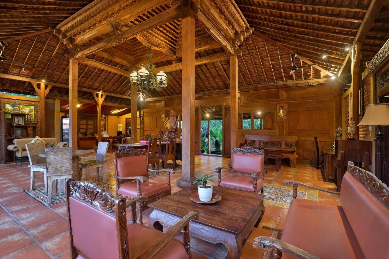 Mahe Garden And By Kamara Villa *